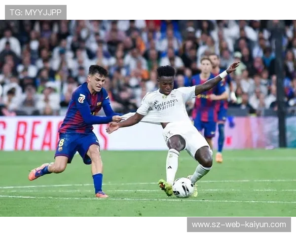 国家德比巴萨1-2不敌皇马，争冠天平倾斜