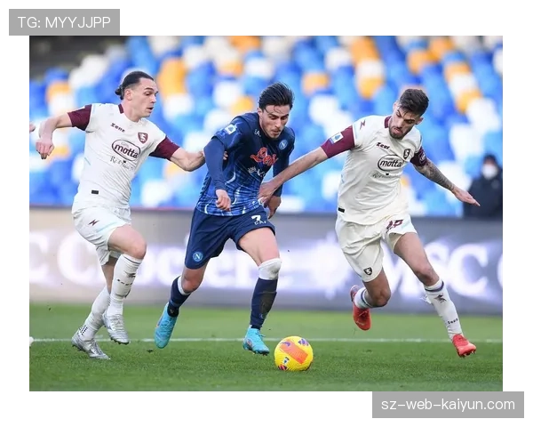 官方公告：主裁判因伤无法继续执法，萨勒尼塔纳对阵桑普比赛由第四官员接管