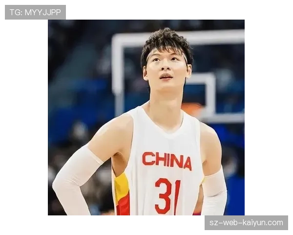 上海久事男篮核心王哲林因脚踝韧带扭伤,预计缺席剩余所有季后赛